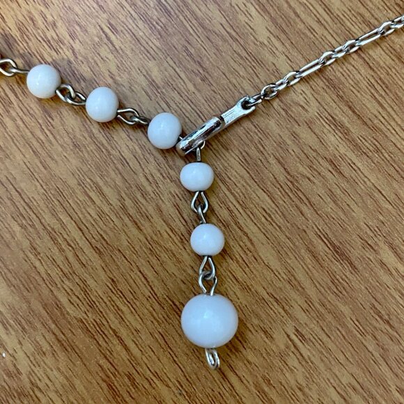 Handcrafted Japanese Turquoise Abstract Glass Bead Necklace - Picture 4 of 5